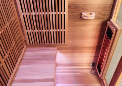 Wise 4p Cedar Sauna inside
