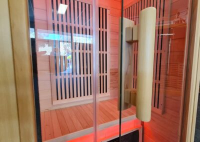 1p Prime Sauna door handle and glass door