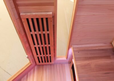 4p corner Classic Sauna front heater