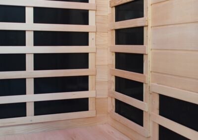 1 person Black sauna inside right